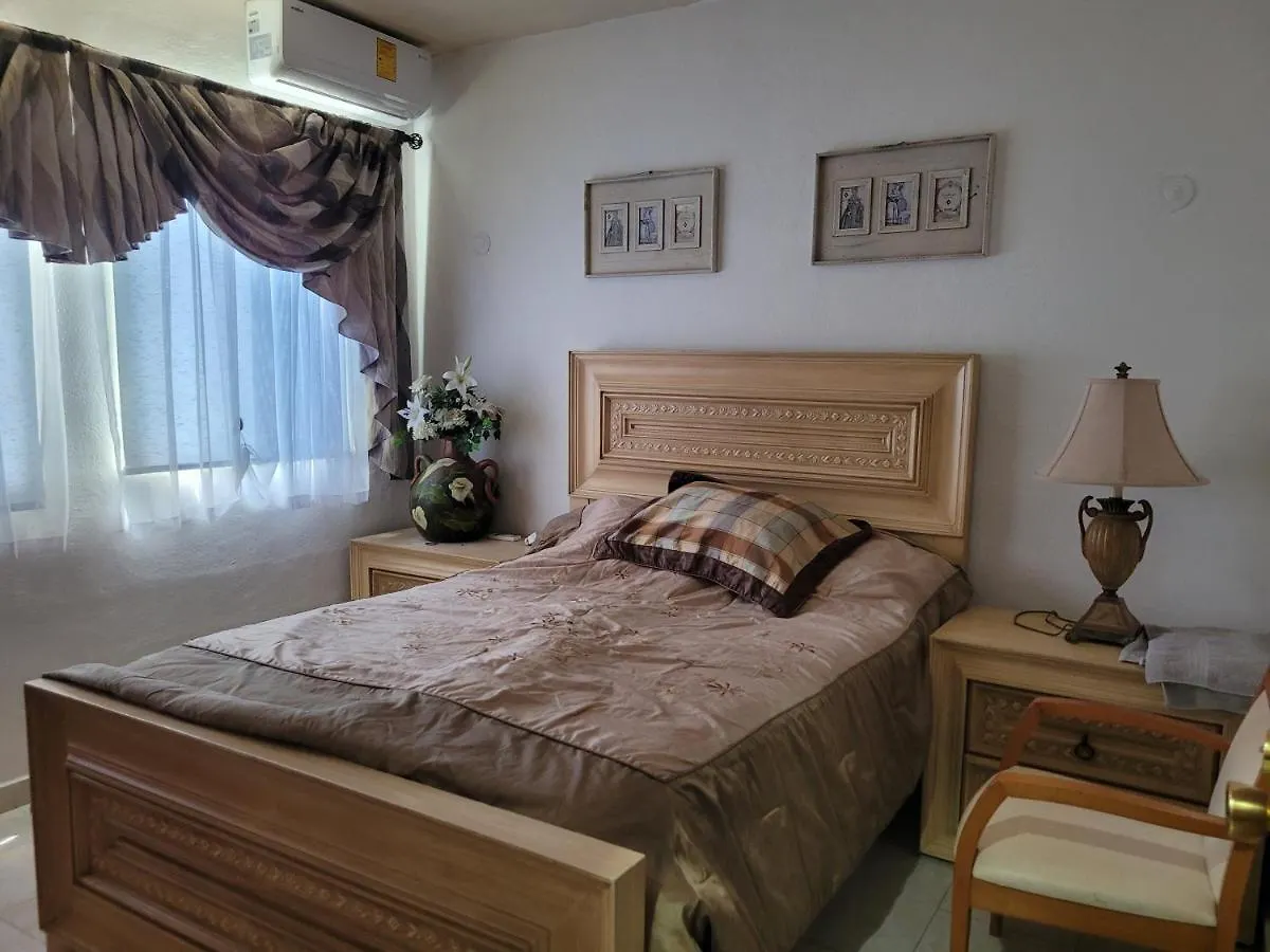 Privada La Ceiba Apartment Cancun